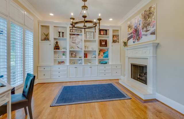 3919 Vailwood Dr Gallery 3