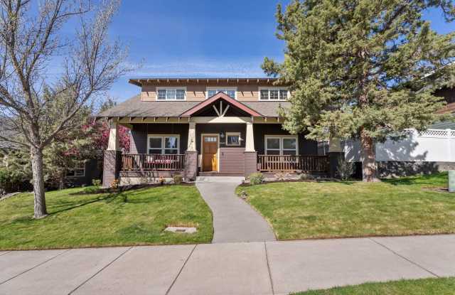 **Spacious 4-Bedroom Craftsman Home on Awbrey Butte** photos photos