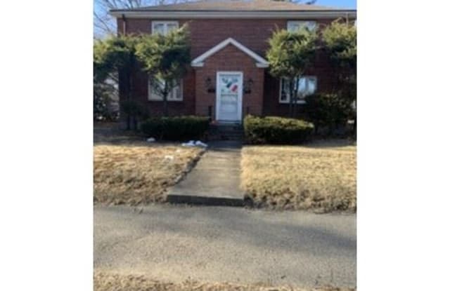 741 VFW 1 - 741 Vfw Pkwy, Boston, MA 02132