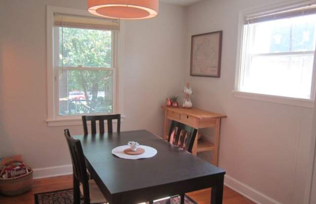 1920 Ridge Pl SE Gallery 4