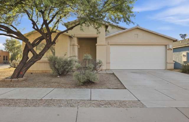 3 Bedroom 2 Bathroom with SOLAR ! Gallery 1