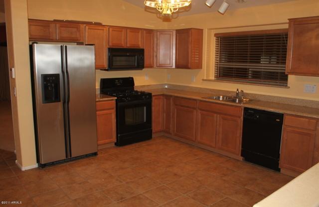 15980 W MEADE Lane Gallery 3