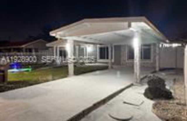 881 Hialeah Drive photos photos