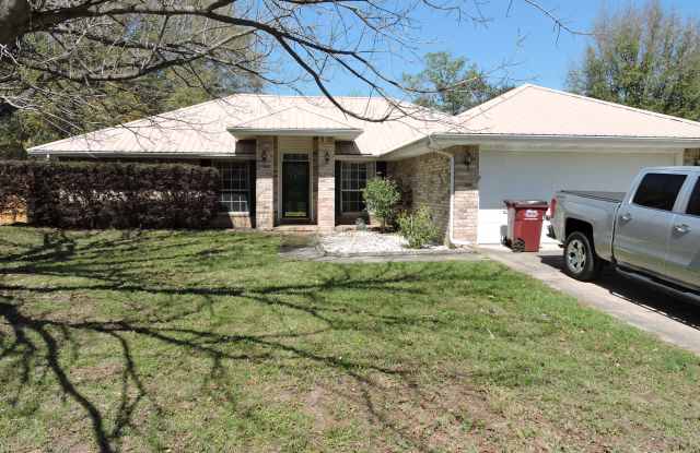 328 Riverchase Blvd photos photos