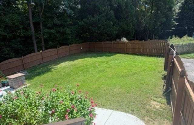 9379 Roseland Court Gallery 4