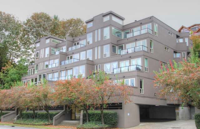 2bd/2ba Seattle Condo - 2111 Westlake Avenue North, Seattle, WA 98109