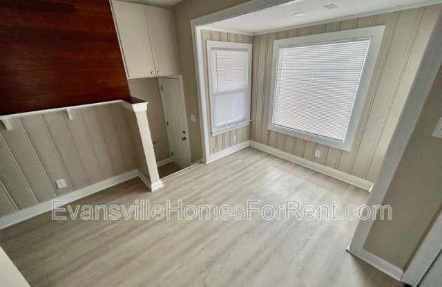1206 South 1208 Boeke Road - 1208 Gallery 4