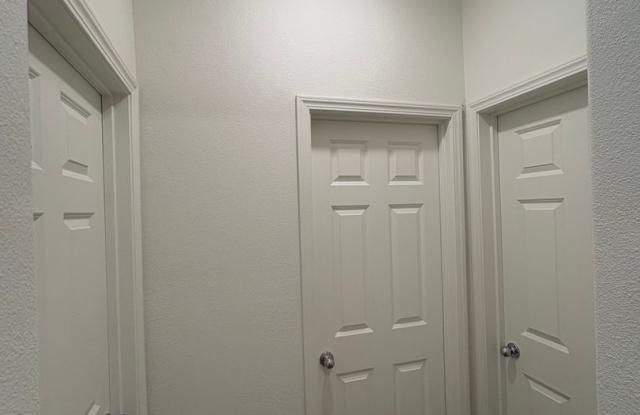 SE Visalia home Available Now! Gallery 3