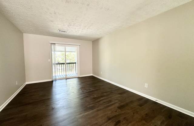 2825 Snow Road - A Gallery 4