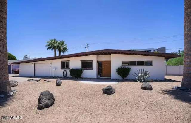 7501 E MINNEZONA Avenue photos photos