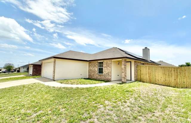 1/2 Off 1st Months Rent!  Small Dogs & Cats Accepted! Gallery 3
