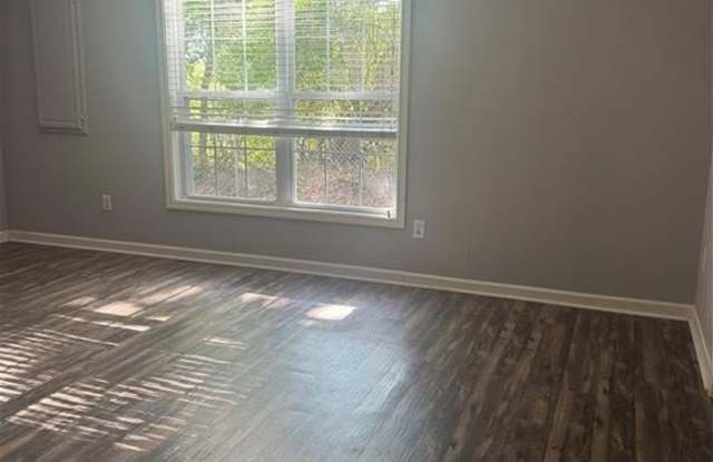 533 Leawood Cir Gallery 4