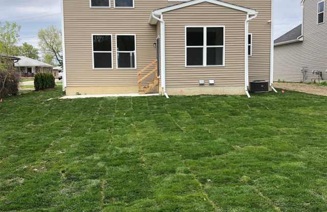 2962 Iowa Drive Gallery 3