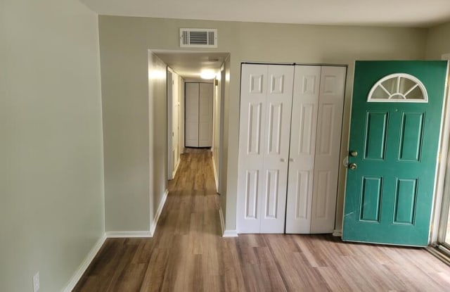 4120 Oak Ridge Drive Gallery 2