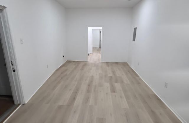 1617 WAKELING Street Gallery 2