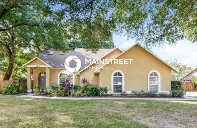 2219 Glen Mist Drive - 2219 Glen Mist Drive, Valrico, FL 33594