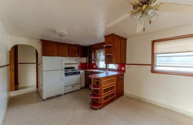 302 N Nanticoke Gallery 3