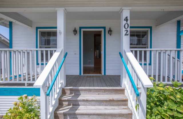 Move-In Now and Enjoy Summertime in Coupeville! photos photos