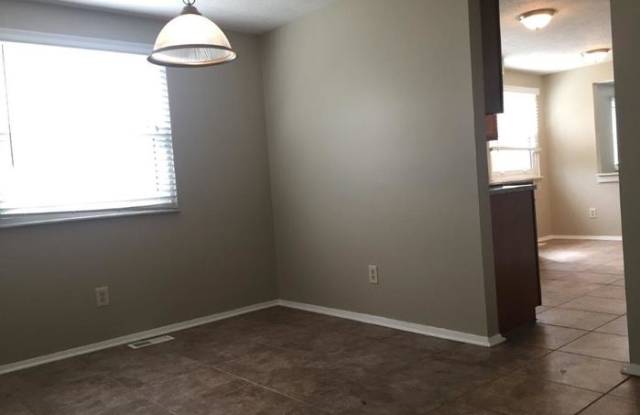 8931 Squire Court Gallery 4