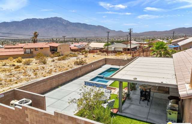67365 Desert View Ave Gallery 4