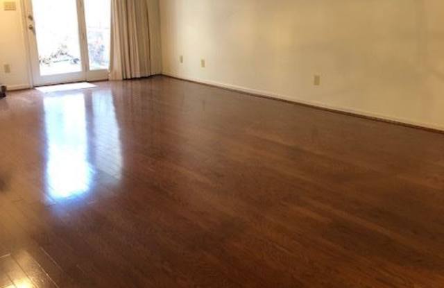 1116 Birch Tree Way Gallery 3
