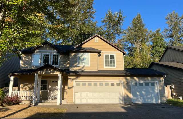 Gorgeous 4 Bedroom Home in Battle Ground for Lease - 1510 SE 3rd Ave photos photos
