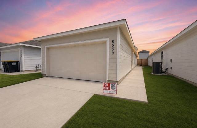 8530 Eucalyptus Hills photos photos