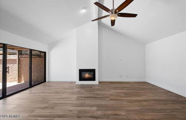 7943 E MONTEBELLO Avenue photos photos