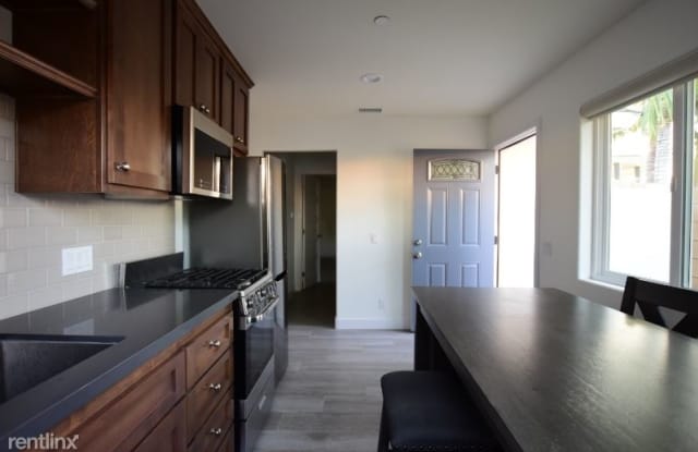 204 Olive Pl - 204 Olive Place, Brea, CA 92821