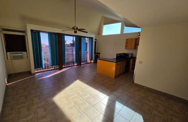 Updated 2 Bedroom 1 Bath in the "Makaha Valley Plantation". Gallery 1