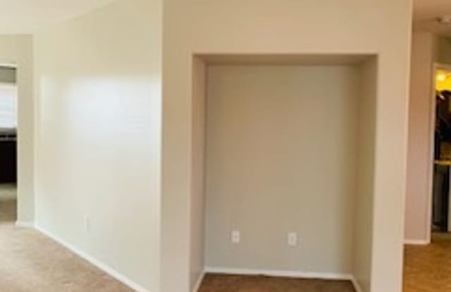 3119 E HARRISON Gallery 4
