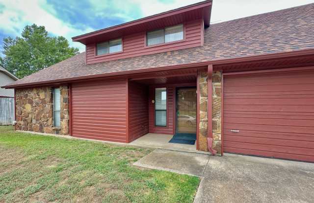 2502 NE Kingsbriar Place photos photos
