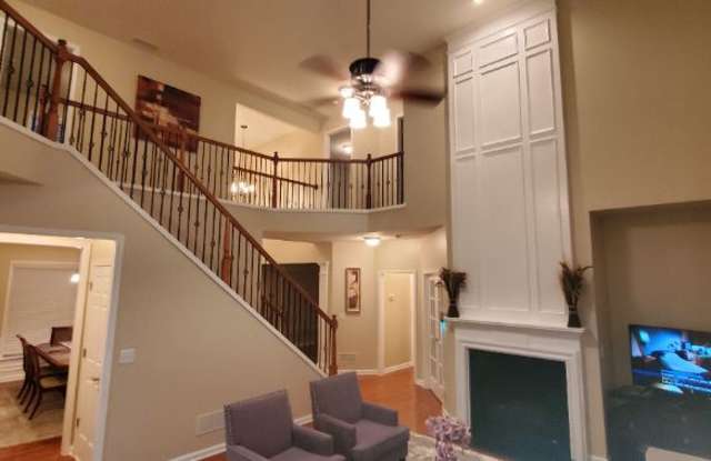 726 Avonley Creek trce Gallery 3