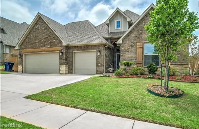 812 NW 190th St - 812 Northwest 190th Street, Oklahoma City, OK 73012