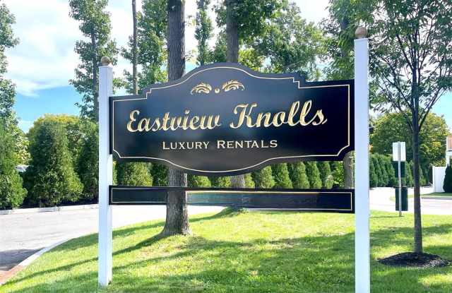 221 Eastview Drive Gallery 1