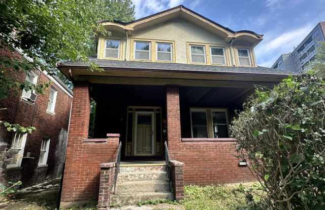 Spacious 3 Bed 1.5 Bath Single Family Home | Perry South photos photos