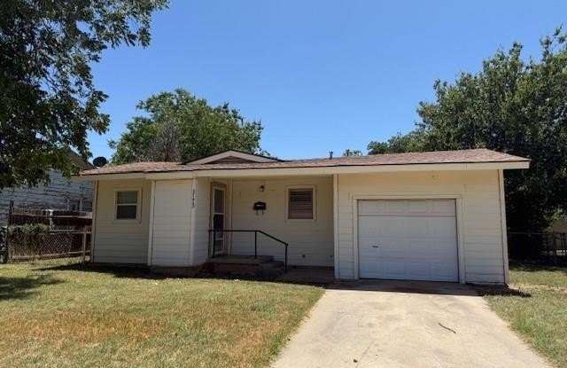 3173 S 20th Street - 3173 South 20th Street, Abilene, TX 79605