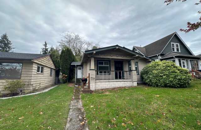 MOVE IN SPECIAL---HALF OFF FULL MONTHS RENT IF YOU MOVE IN BY 11/30 photos photos MOVE IN SPECIAL---HALF OFF FULL MONTHS RENT IF YOU MOVE IN BY 11/30 photos photos