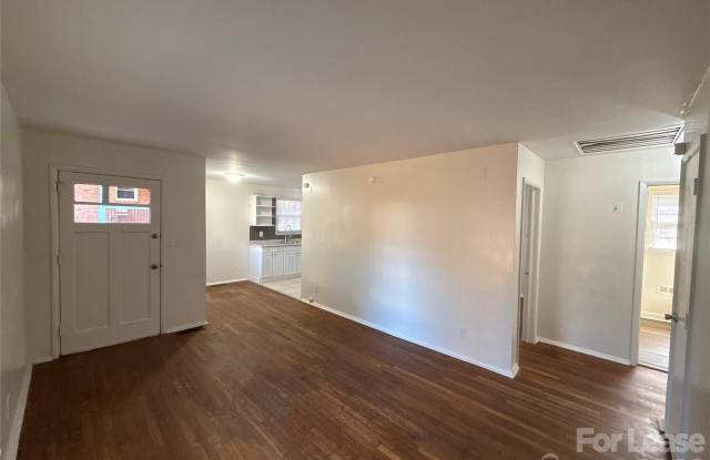 5135 Grapevine Drive Gallery 3