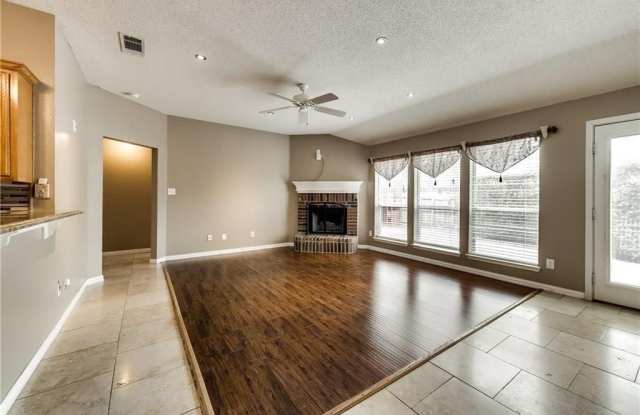 626 Saint Eric Drive Gallery 3