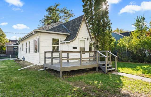 402 Burlington Ave photos photos