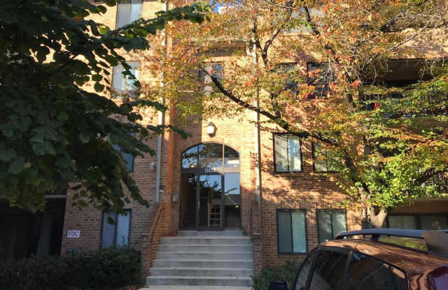 11423 COMMONWEALTH DR #302 photos photos