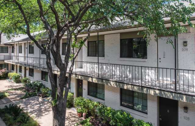 Austin's Place Apartments Gallery 2