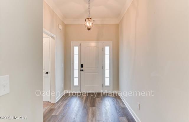 934 Mulford Loop Gallery 3