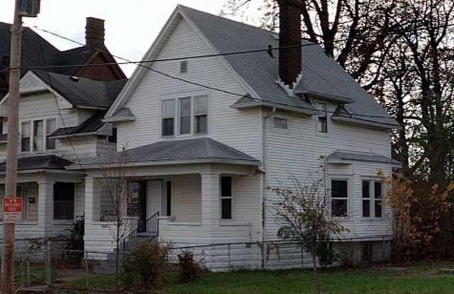 1822 West Jefferson Street photos photos