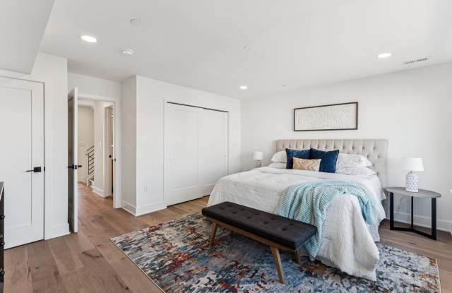 Spacious 5BR House in the Heart of Fairmount Philadelphia Gallery 4