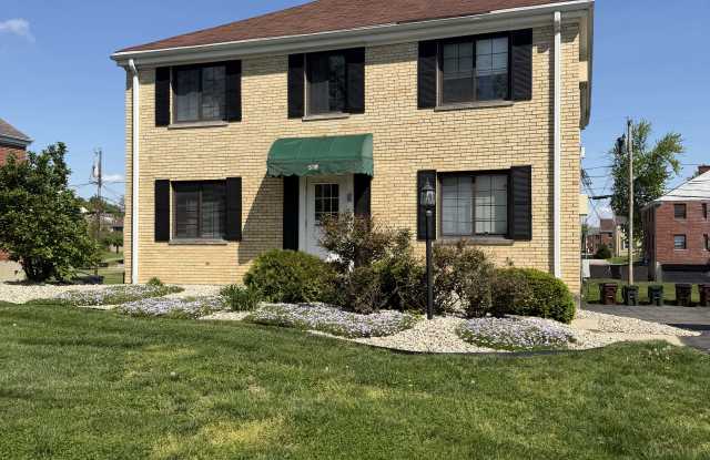 539 Corona Avenue photos photos