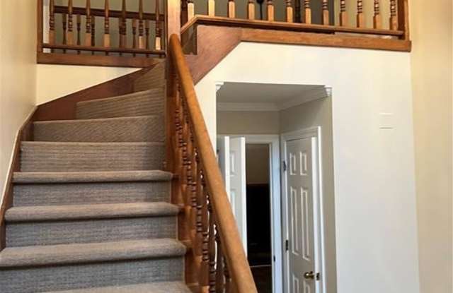 130 Crimson Ridge Gallery 2