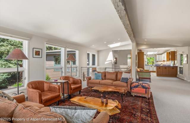 15 Terrace Drive Gallery 2