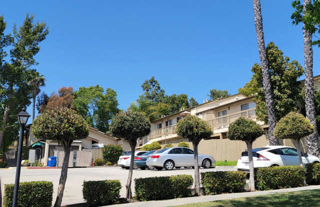 Sierra Heights- Senior Apartments Gallery 2